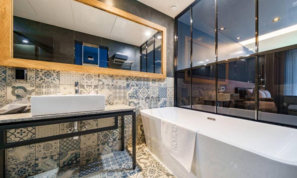 Anseong Nomad Hotel Экстерьер фото